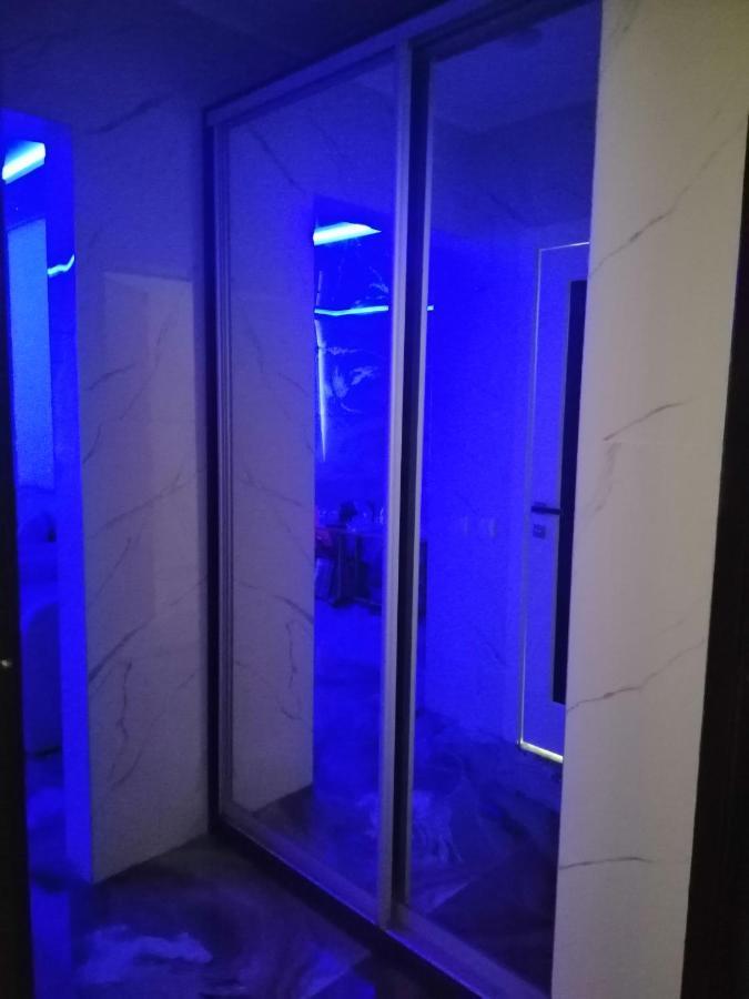 Видовая 25Й Этаж. Новый Дом. Шалимова, Isida. Шулявская, Гарматная, Индустриальный Мост. Космополитан. Большевик. Жд Вокзал. Киев Екстериор снимка